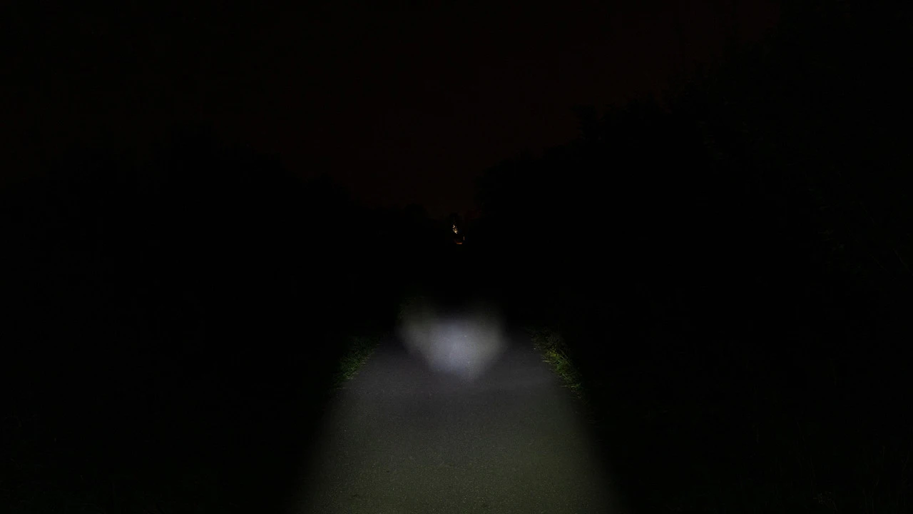 Busch-mueller Ixon Fyre LED + Netzgerät Beleuchtungsset Mit StVZO-Zulassung 10 Busch-mueller Ixon Fyre LED + Netzgerät Beleuchtungsset Mit StVZO-Zulassung – Bild 8