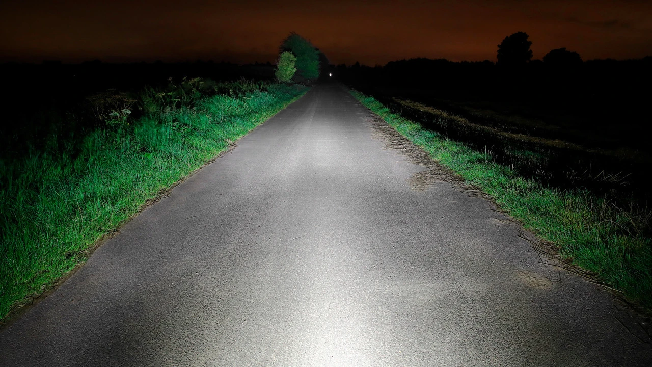 Supernova M99 Mini Pure-25 LED E-Bike Frontlicht Mit StVZO-Zulassung Modell 2022 11 Supernova M99 Mini Pure-25 LED E-Bike Frontlicht Mit StVZO-Zulassung Modell 2022 – Bild 9